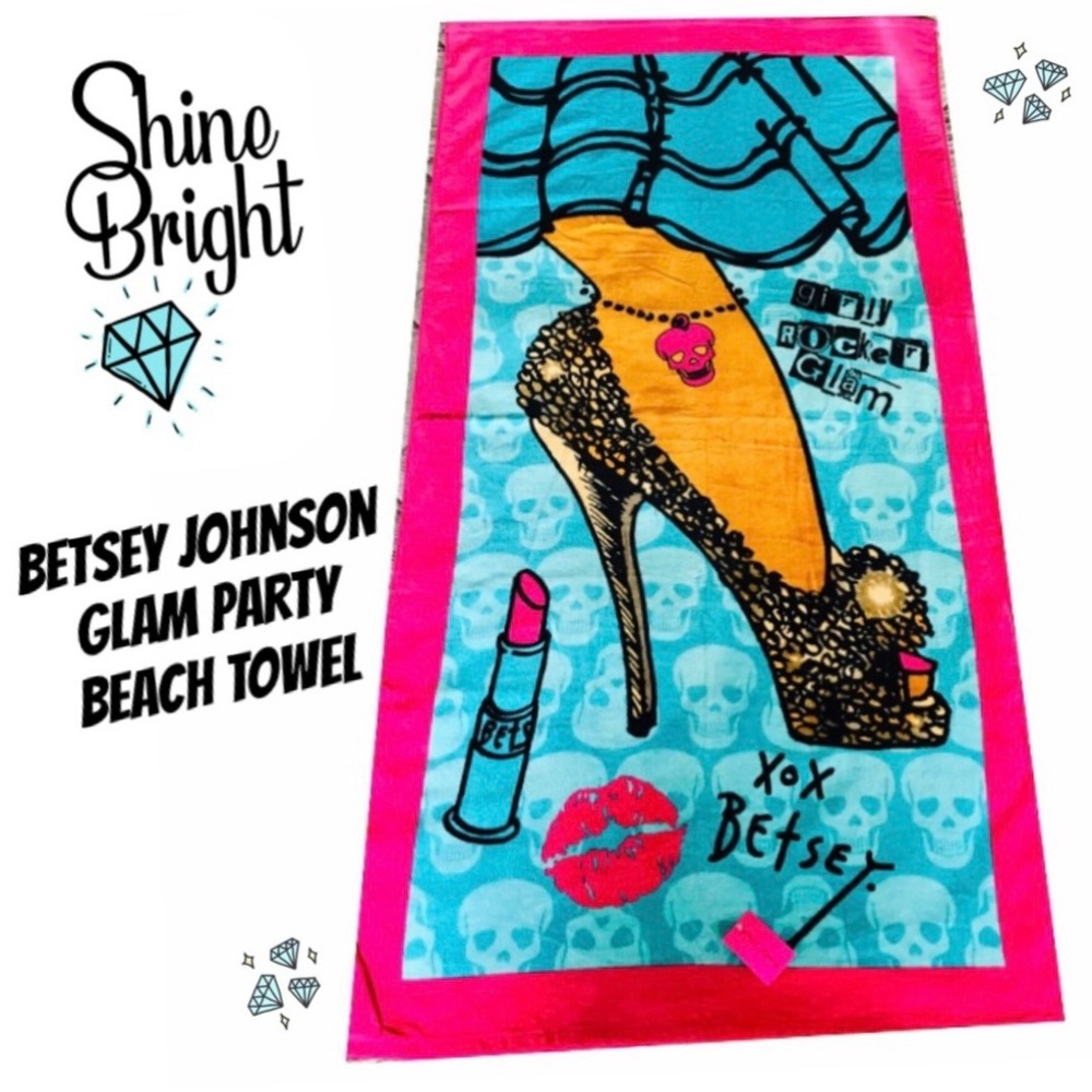 Betsey Johnson Pink & Aqua Party Heel Beach Towel Rare *2017